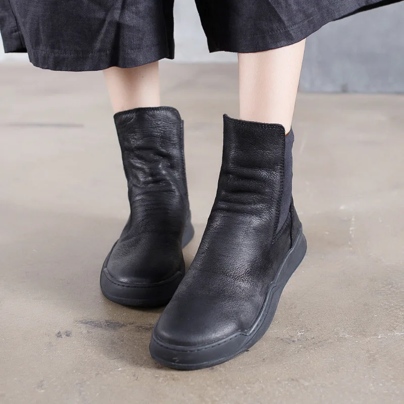 

Artdiya Original 2019 Autumn / Winter New Casual Genuine Leather Women's Boots Round Toe Flat Cow Leather Ankle Boots 83001-1