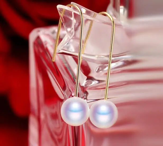 

new pair of 10-11mm south sea round white pearl earring 18k