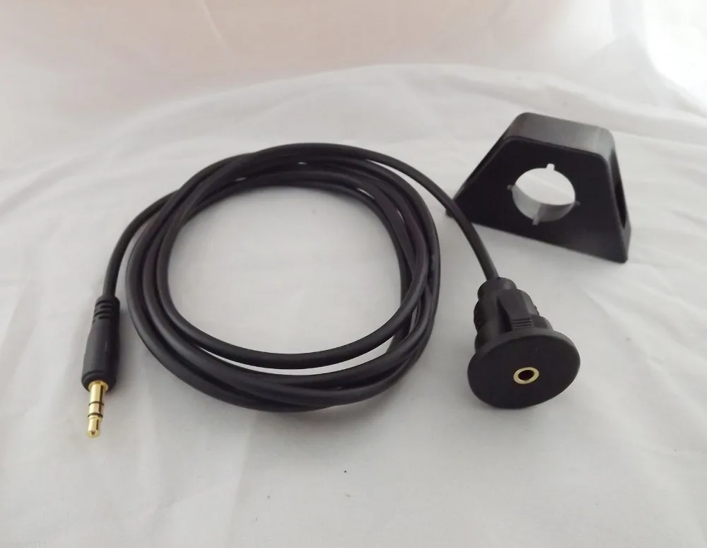 

1pcs Car Dash Flush Mount 3.5mm Plug To Female Aux Audio Socket Adapter Cable Lead 2m