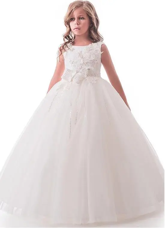 Romantic Bateau Neckline Communion Gown Floor-length Ball Gown Flower Girl Dresses With 3D Beaded Lace Appliques & Bowknot Romantic Bateau Neckline Communion Gown Floor-length Ball Gown Flower Girl Dresses With 3D Beaded Lace Appliques & Bowknot
