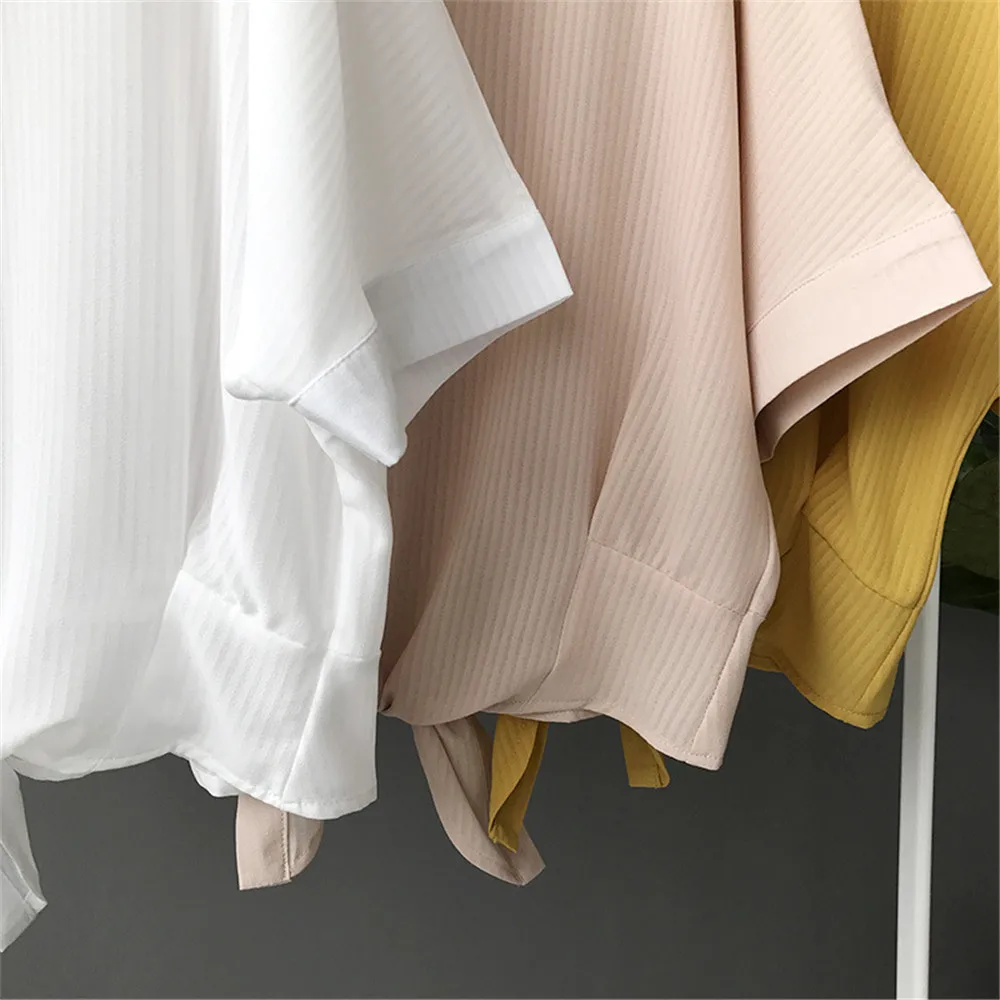 Short Style Loose Chest Women Blouse Shirt 2018 Summer V Neck Casual Short Shirt Chiffon Half Sleeve Dating Blouse campus Shirt (18)