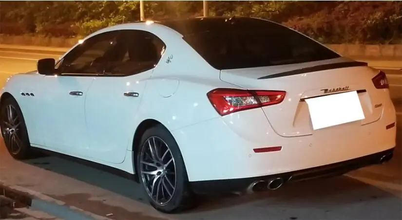 Carbon Fiber For Car Rear Wing Trunk Lip Spoilers For Maserati Ghibli GT Spoiler