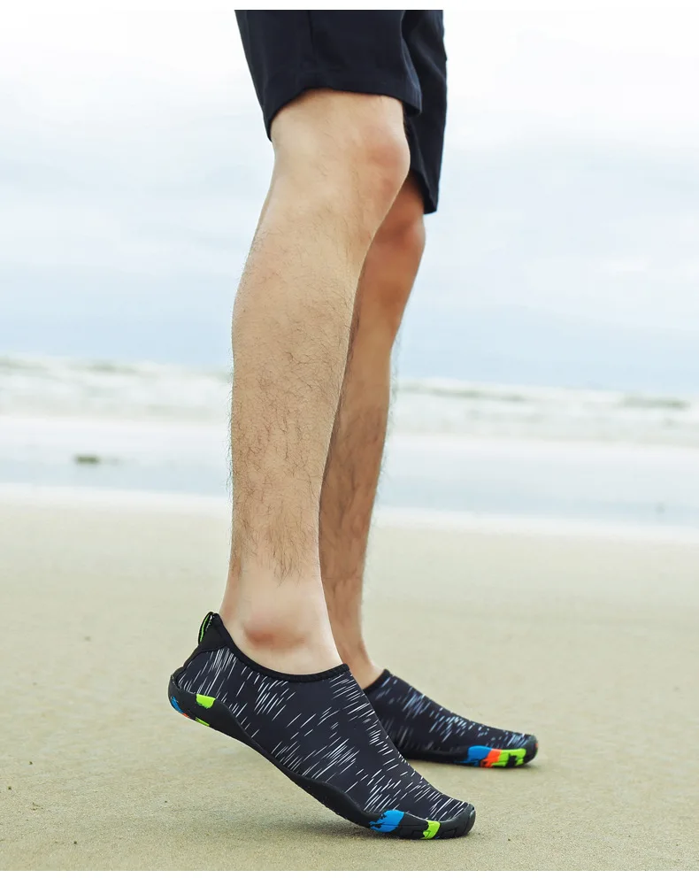 Для мужчин/wo мужчин горячая распродажа пляжная обувь Спорт на открытом воздухе одежда заплыва пара обувь для воды легкие и дышащие унисекс