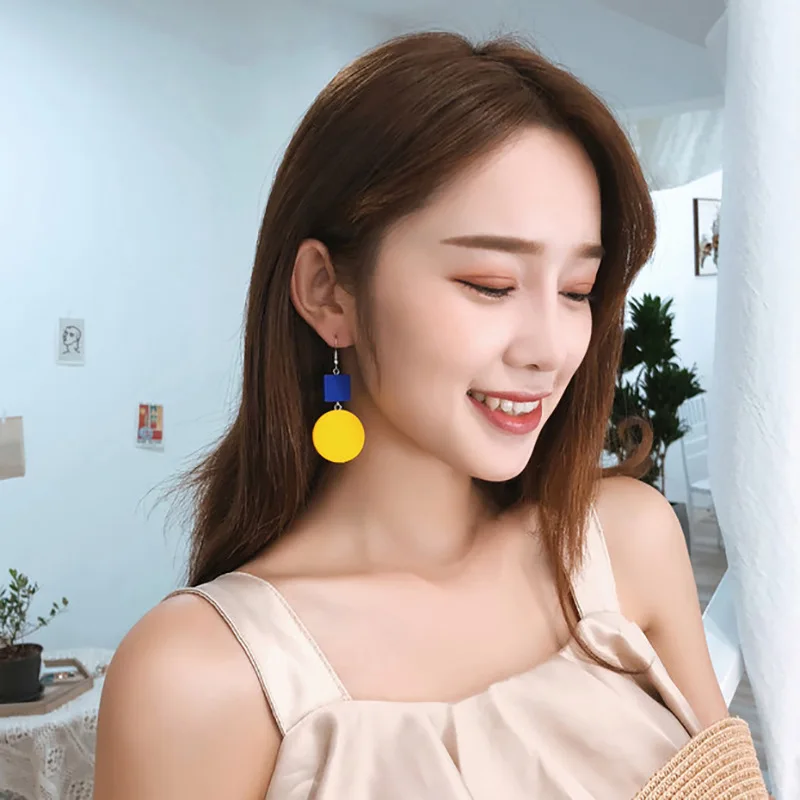 

New South Korea contracted double color is pure and fresh joker grows temperament individual character of paragraph earring