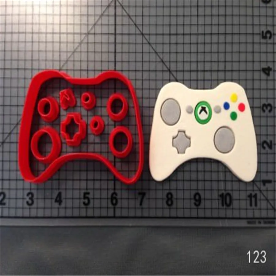 

Vedio Game Custom Made 3D Printed Xbox Controller Fondant Cupcake Top Cookie Cutters Set