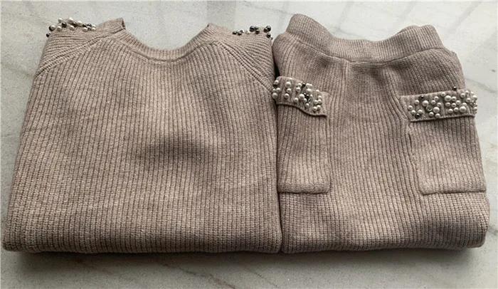Cashmere knitted suits with skirt for women 2