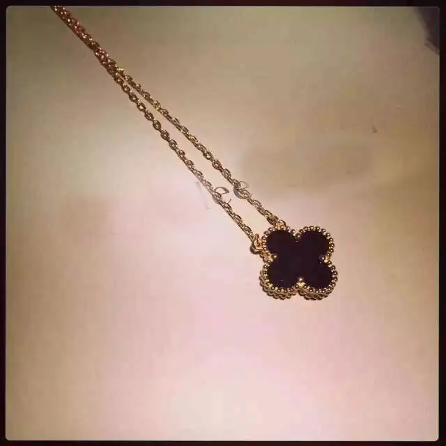 Black flower jewellery online