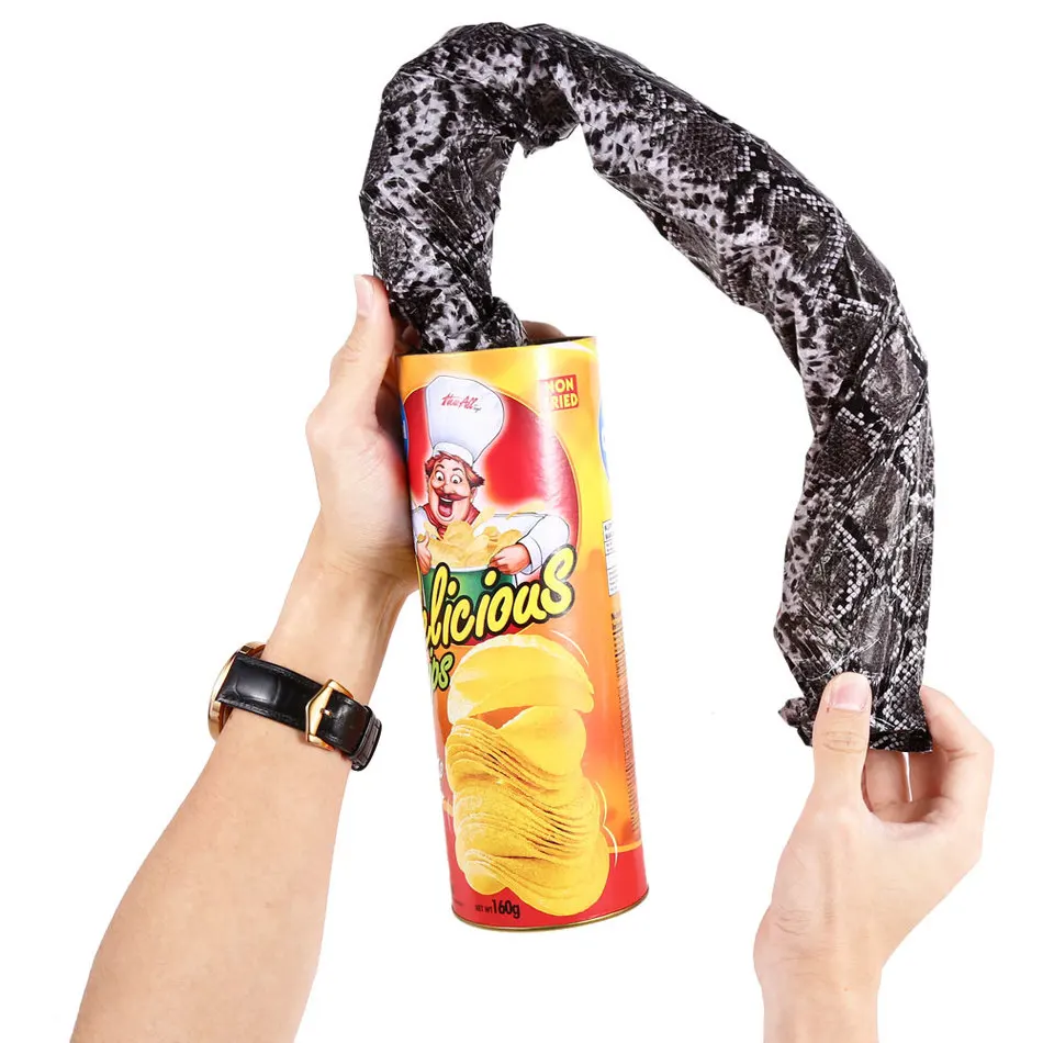Funny Simulated Crisps Shocking Snake Novelty Gag Toys Surprising Props