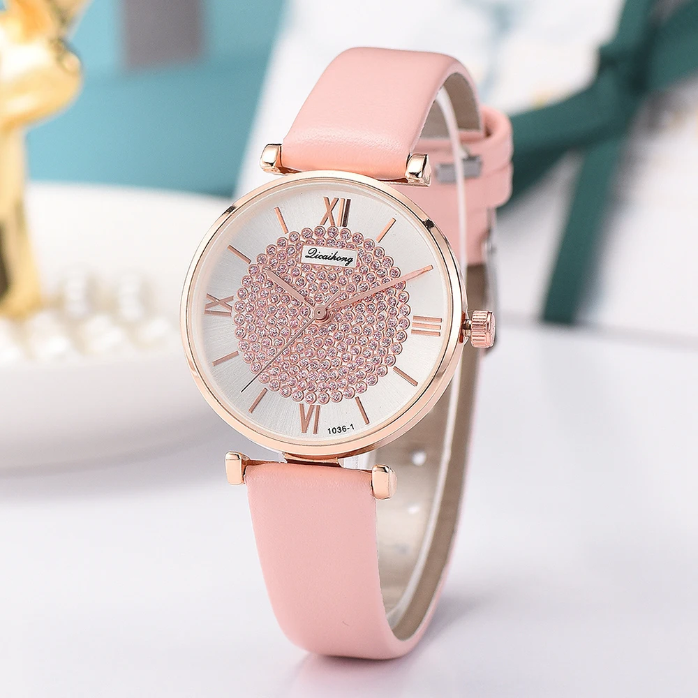 

PU Leather Quartz Watches For Women Casual Bracelet Watches Ladies Dress Creative Clock Quartz Watches