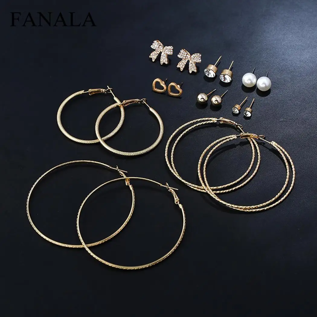 

Rhinestone Stud Earrings Pairs/Set 9 Circle Hollow Hoop Ear Women Heart Set
