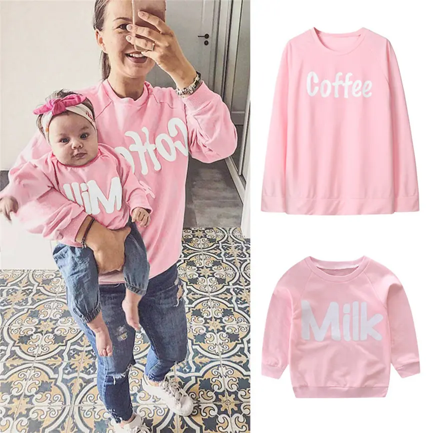 

Mom&Me Baby Kid Children Tracksuits For Girls Milk Print Long Sleeve Milk Print Cotton Sweatershirt Tops Family Clothes 823