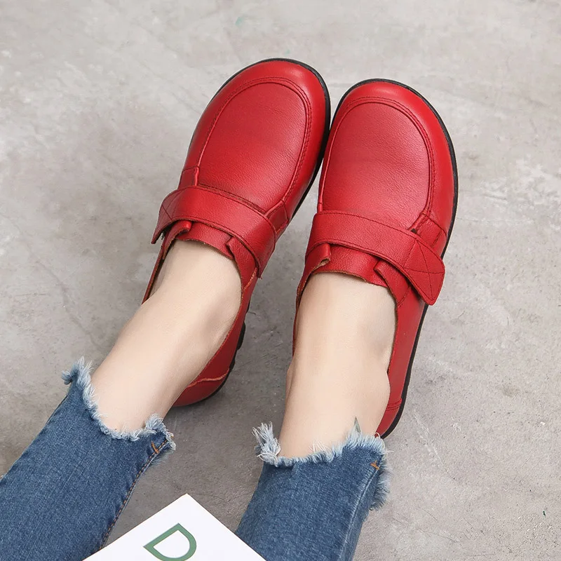 Женская обувь на плоской подошве из натуральной кожи; Повседневная Женская Весенняя обувь; Женская Ручная пряжка с ремешком; балетки; женские кроссовки - Цвет: red