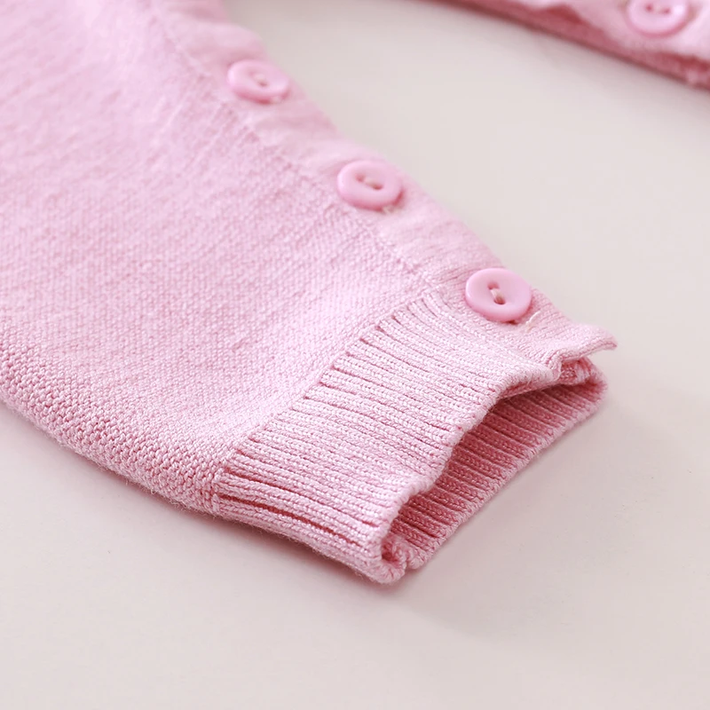 Auro Mesa/вязаная для маленьких девочек из мерсеризованного хлопка; Однотонный розовый комбинезон с бантом; одежда для малышей; сезон осень-зима