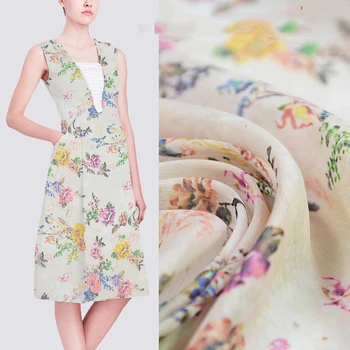 

Full-bodied Chinese geomantic ink painting silk linen silk fabrics youth breath spring and summer dress fabrics
