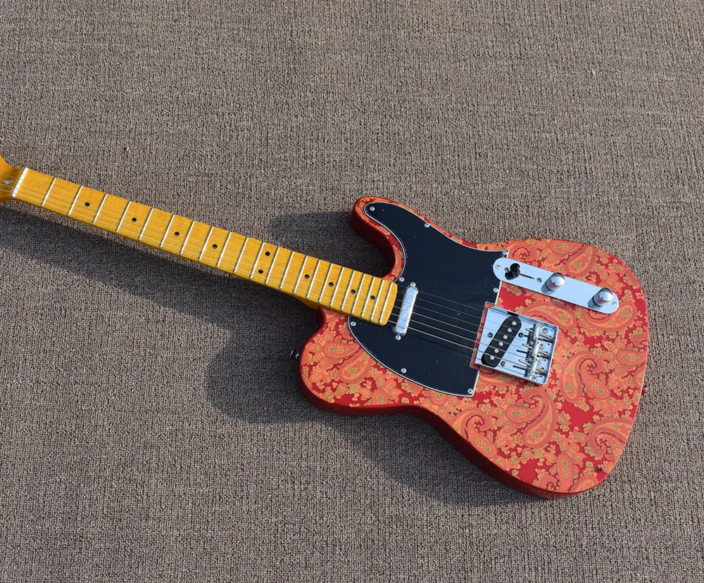 

Factory custom electric guitar with black guard, yellow maple Fretrboard, Chrome hardware, custom service.
