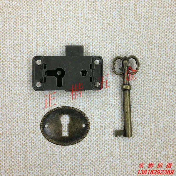 Compra cerraduras de muebles antiguos online al por mayor de China