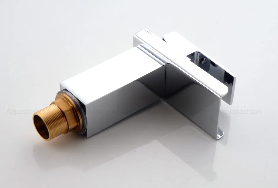 Polished Chrome Waterfall Faucet Single Handle Tap Brass Bathroom Sink Faucet Deck Mounted (8)