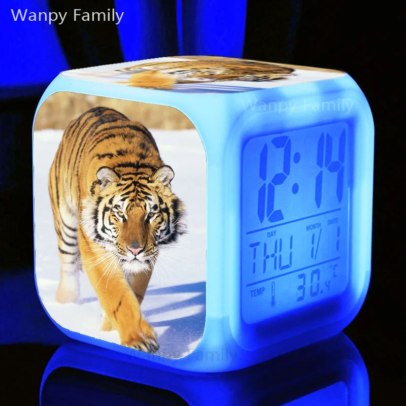 

[Wanpy Family] Snowfield Siberian Tiger Alarm Clock For Children's room Bedside Desktop Color Changing Digital Alarm Clock