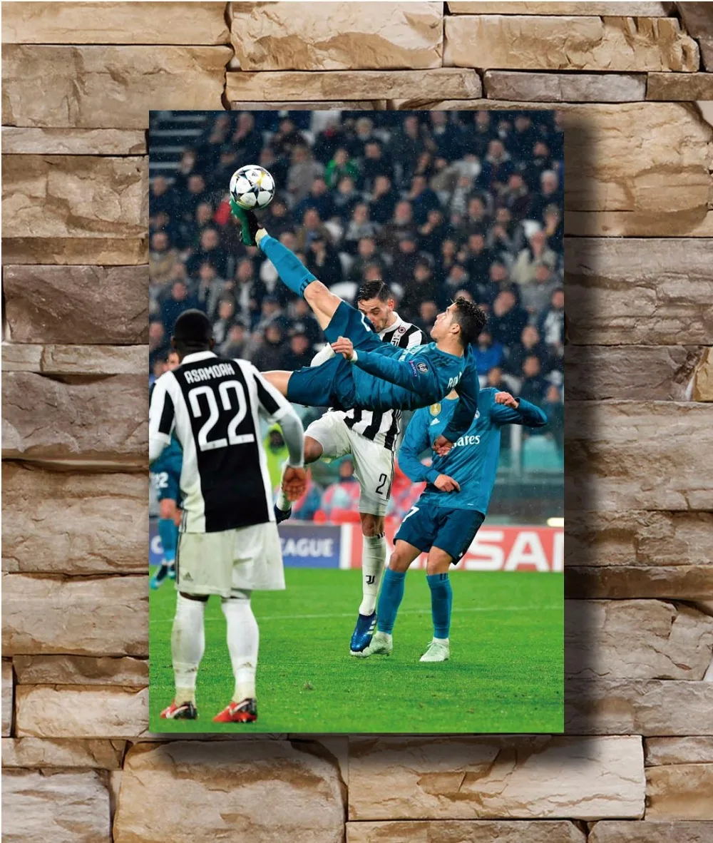 

Cristiano Ronaldo Super Top Football Star Bicycle Kick Home Decoration Poster Wall Canvas Art 14x21 16x24 24x36inch Print G-1390