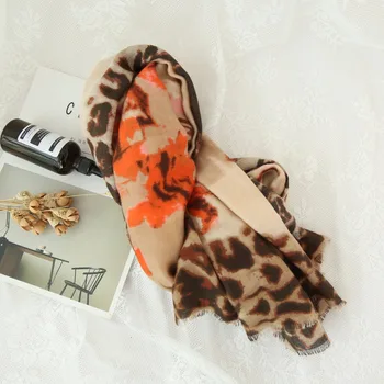 

2018 Newest Women Ombre And Leopard Print Fringe Scarves Shawls Cotton Leopard Muslim Fringe Wrap Scarf Hijab Free Shipping