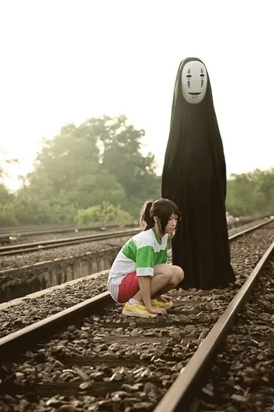 no face man cos (7)
