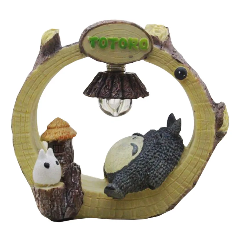 

Japan Cartoon Resin Tree Totoro Night Light Ornaments Creative Retro Totoro Figurines Home Decoration Student Christmas Gifts