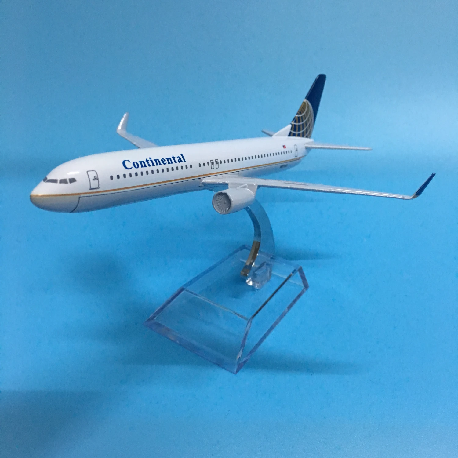 JASON TUTU 16 см Континентальный Boeing B737 800 N27213 модель самолета Модель аэроплана самолет