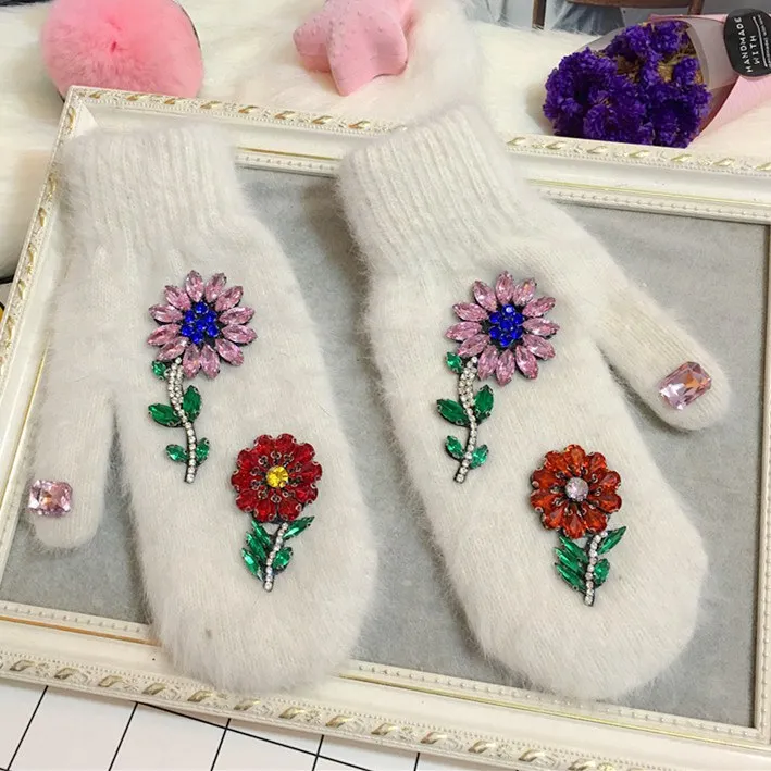 Женские зимние перчатки яркий хрустальный цветок дизайн кроличья шерсть перчатки Модные зимние перчатки ручной работы брендовые перчатки