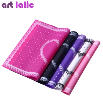 

Beauty Care Pro Nail Art Equipment Advanced Silicone Table Mat Pad Cute Point Lace Silicone Foldable Washable Salon Manicure