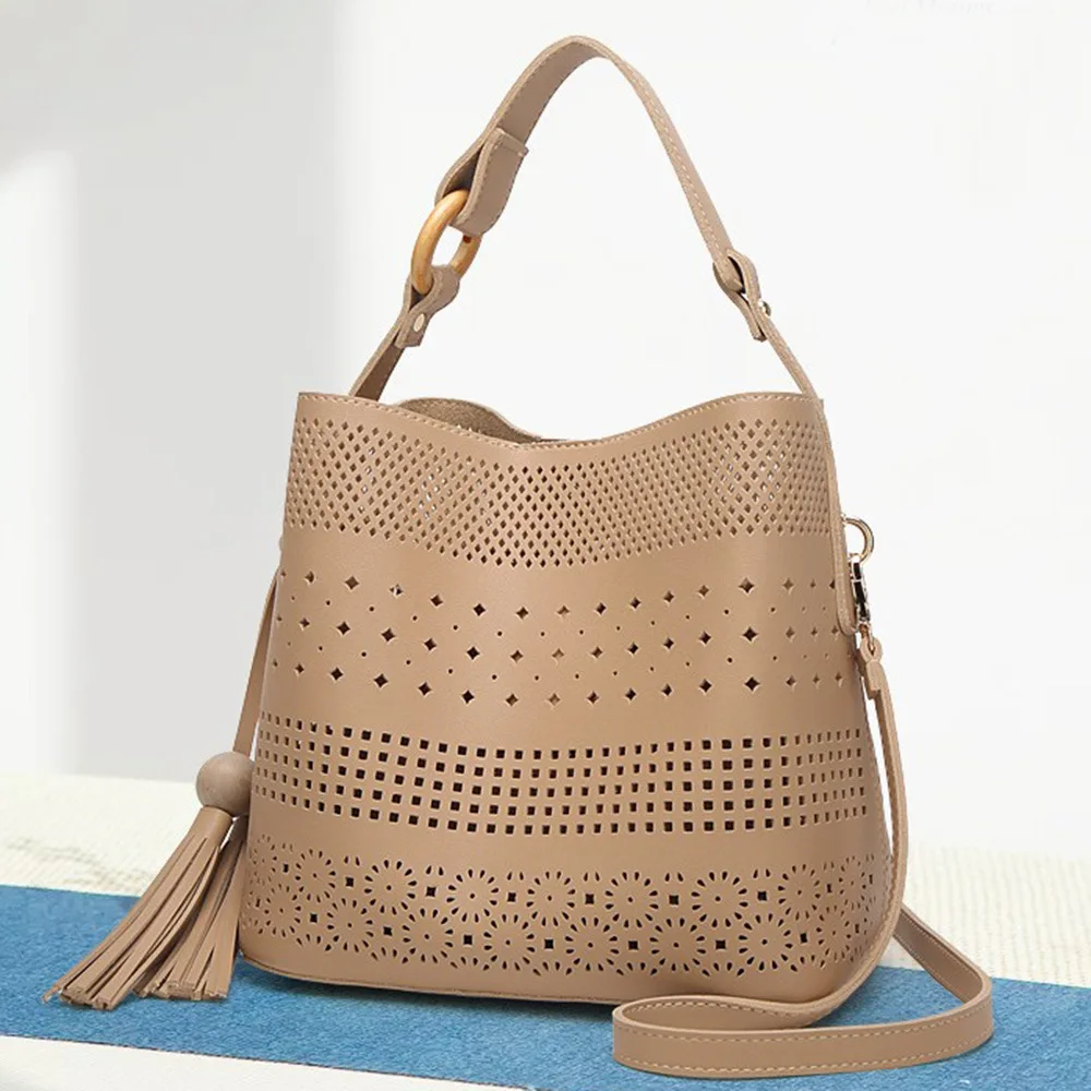 

WxfbBaby New beads composite bags hollow out bucket joker shoulder Bags 2019 women leather handbags Beige messenger bags jelly