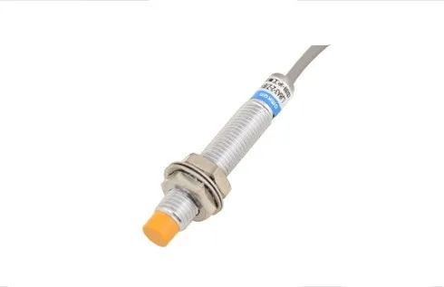 

LJA8M-2P1 Near Switch 24V Direct Three Line PNP Normally Open M8