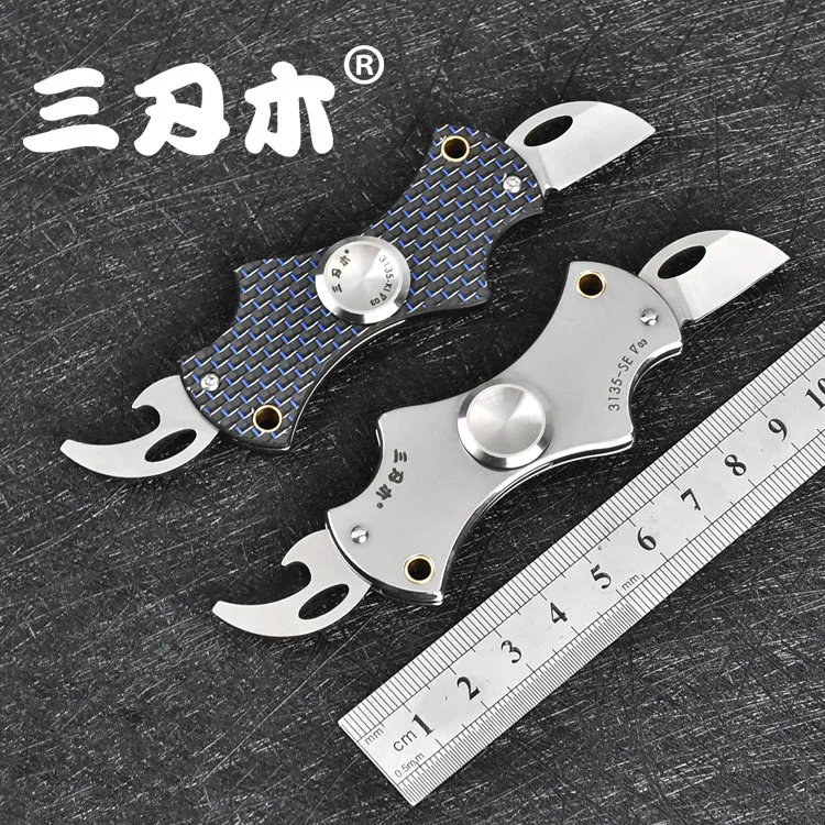 

Multi Functional EDC Fidget Hand Spinner Hang Buckle Key Chain Folding Knife Outdoor Pocket Creative Decompression Finger Toys