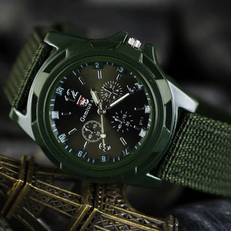 2017 New Famous Brand Men Quartz Watch Army Soldier Military Canvas