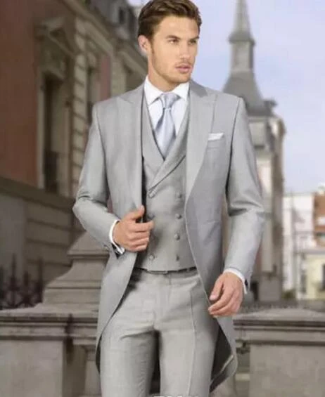 Traje de boda de gris claro para hombre, esmoquin de novio, Blazer ajustado hecho a medida -