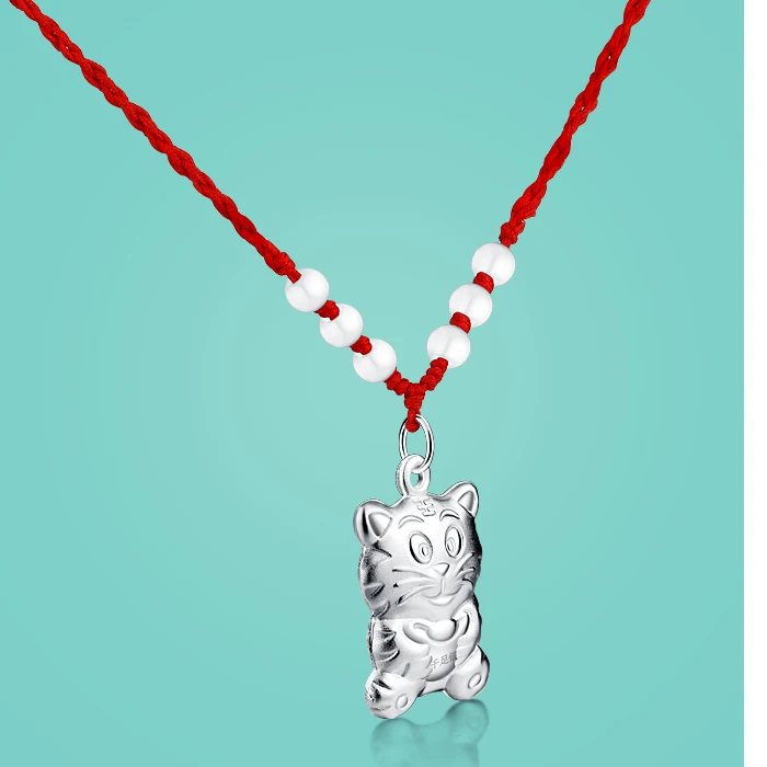 The Chinese style 925 sterling silver pendant for women tiger pendant