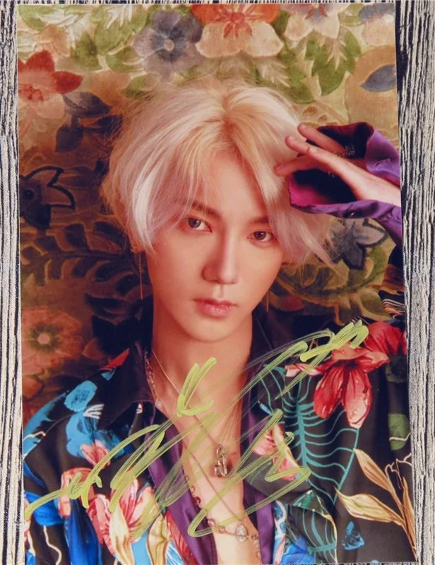 hand signed j super junior kim jongwoon jong woon ye hand signed j super junior kim jongwoon jong woon ye