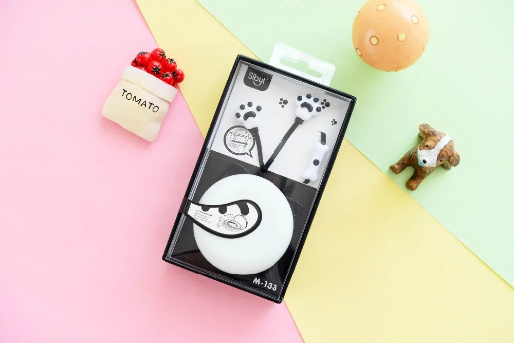 Chiclits 3.5mm in-ear Earphone Cartoon Cat Paw Headphone With Microphone Pack Boxes  for iPhone Samsung Android (8)