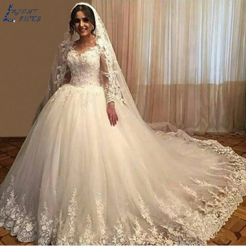 

AEC7214 Appliques Lace Wedding Dressees Long Sleeves Ball Gown Vestido De Noiva 2017 Vintage Sheer Tulle Plus Size Bridal Gown