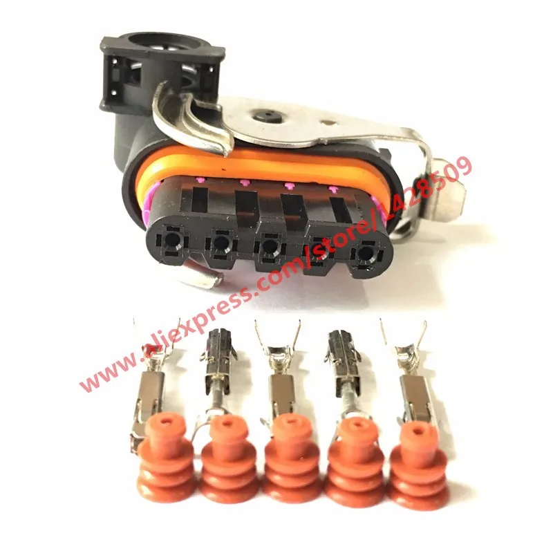 

5 Pin/Way Automotive Engine Harness Connector Generator Plug With Wire Pigtail 18242000000