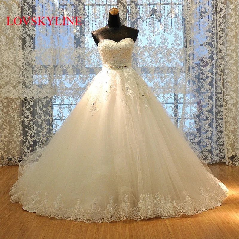 

2018 spring bride married tube top plus size Sweetheart Applique Lace up A Line Sweep Train Crystal Lace Wedding Dress
