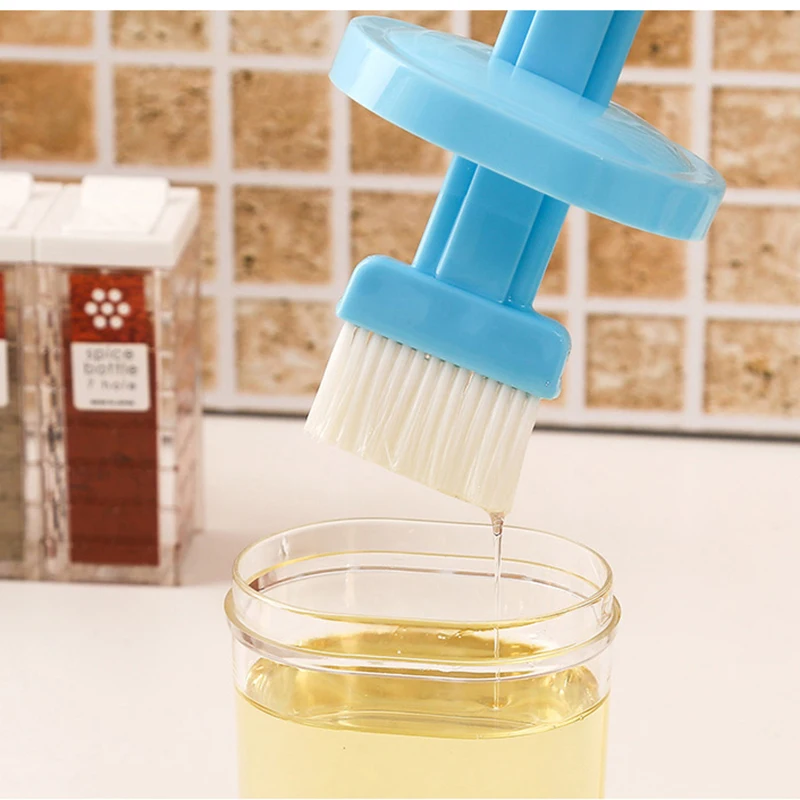 

Brush oil Gravy Boats Easily Cleaned kitchen Brush oil Tools With oiler Non-Stick Three color optional 1PC