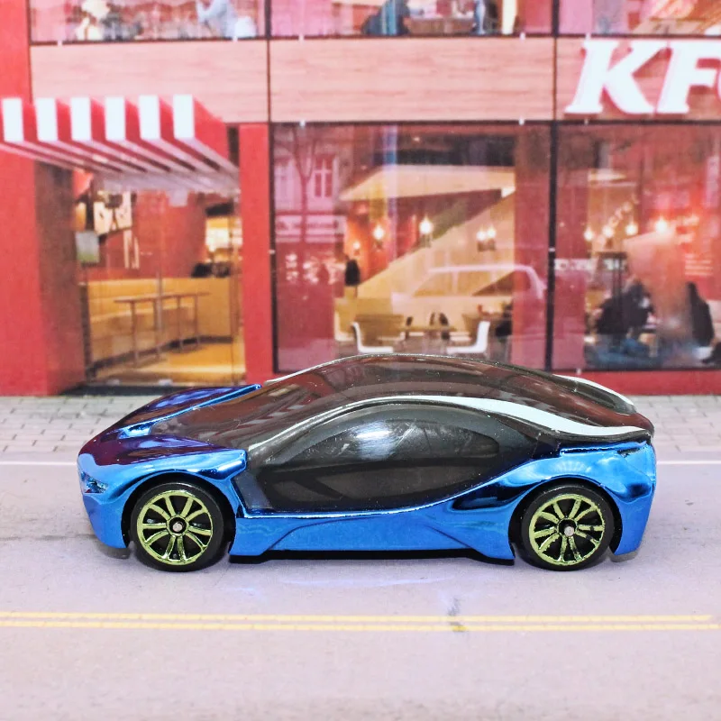 

LR 1:64 BM I8 Diecast Alloy car model Collection decoration kids toys Give your child the best gift