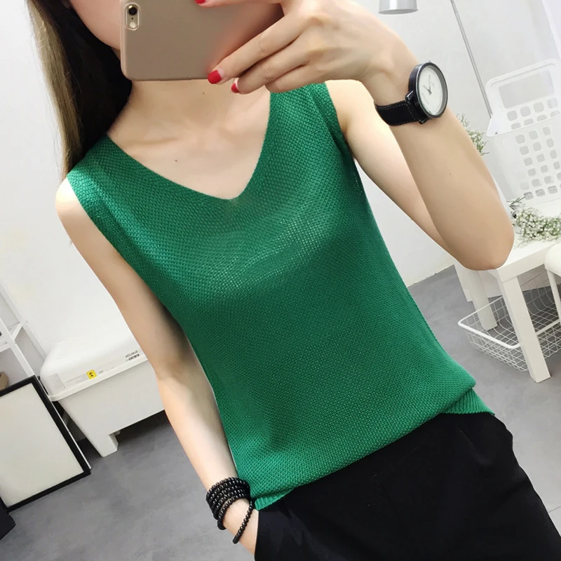 

Spring Summer Tank Tops Women Sleeveless V-Neck Slim Stretchy Vest Camisole Fitted Vest One Size 2019 New Arrivals Vests