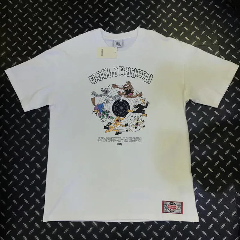 

Hip Hop Vetements T shirt Tourist Georgia Japan New York London Limited Tee Rainbow Letters Vetements Embroidery T-Shirts