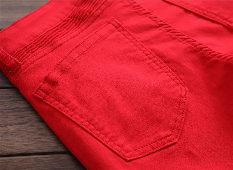 7F2A0581
