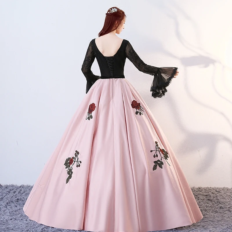 Колокольчик с длинным рукавом Сексуальная Черная аппликация для бального платья цветок кружева Пышное платье атласный Дебютант сладкий 16 платья на заказ