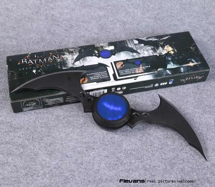  NECA DC Comics Batman Arkham Knight Batarang Replica Action Figure with Light Collectible Model Toy