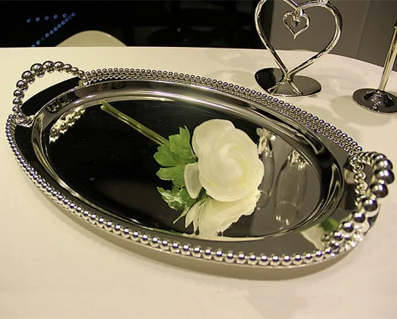 Silver Plated Metal Cake Tray For Wedding And Party Decoration 42 3 Silver Plated Metal Cake Tray For Wedding And Party Decoration 42 3 26 6cm