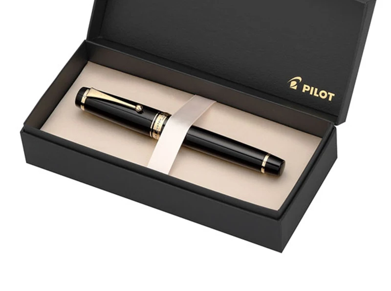 Pilot CUSTOM URUSHI big penholder 30th 18K Золотая перьевая ручка