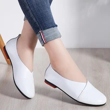 Dumoo/Брендовая обувь; коллекция года; женские лоферы из натуральной кожи; Черные Водонепроницаемые мокасины на плоской подошве; классические женские лоферы; женские белые лоферы